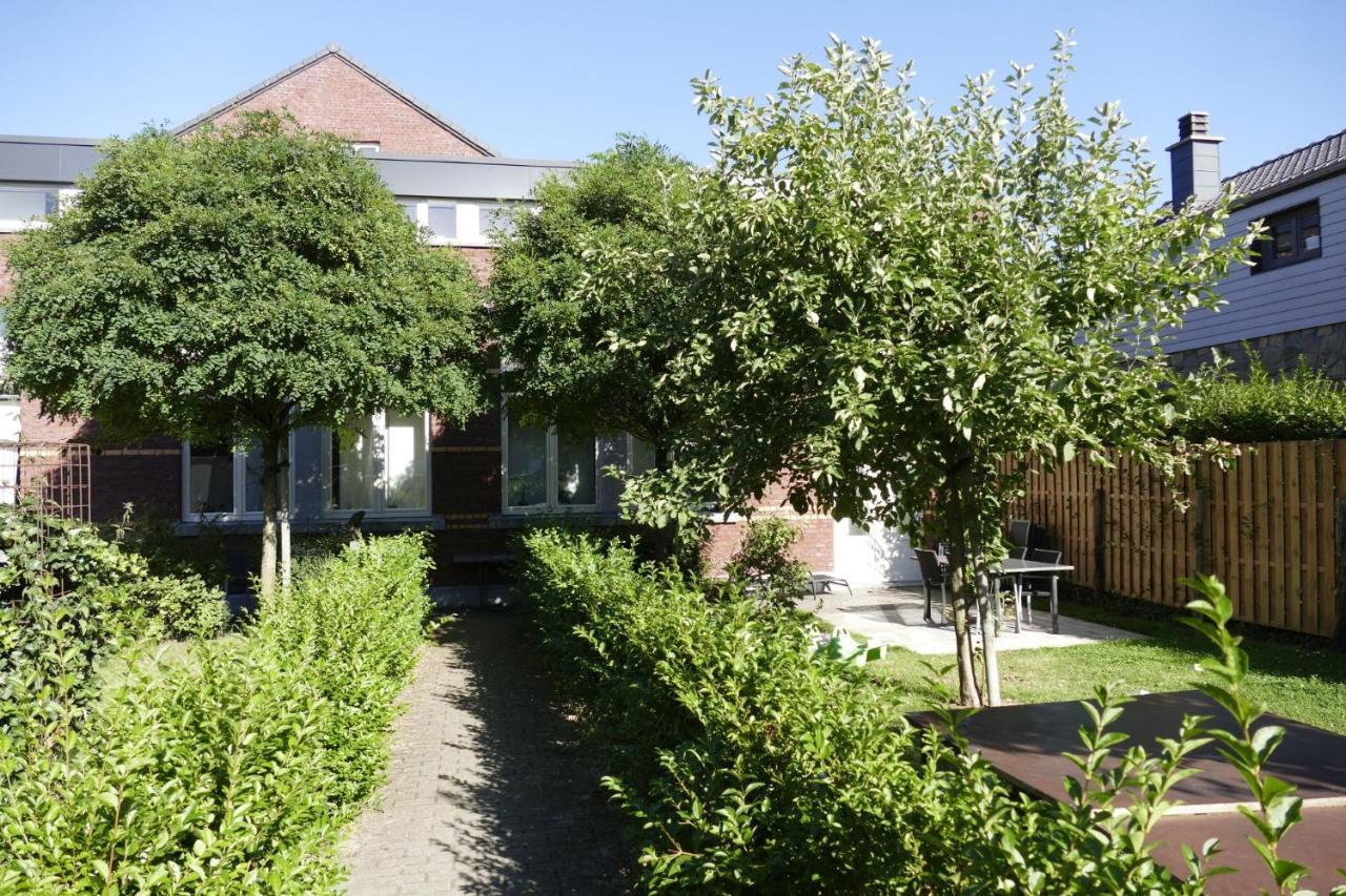 Apartmán De Oude School 4 Pers App Visé Exteriér fotografie